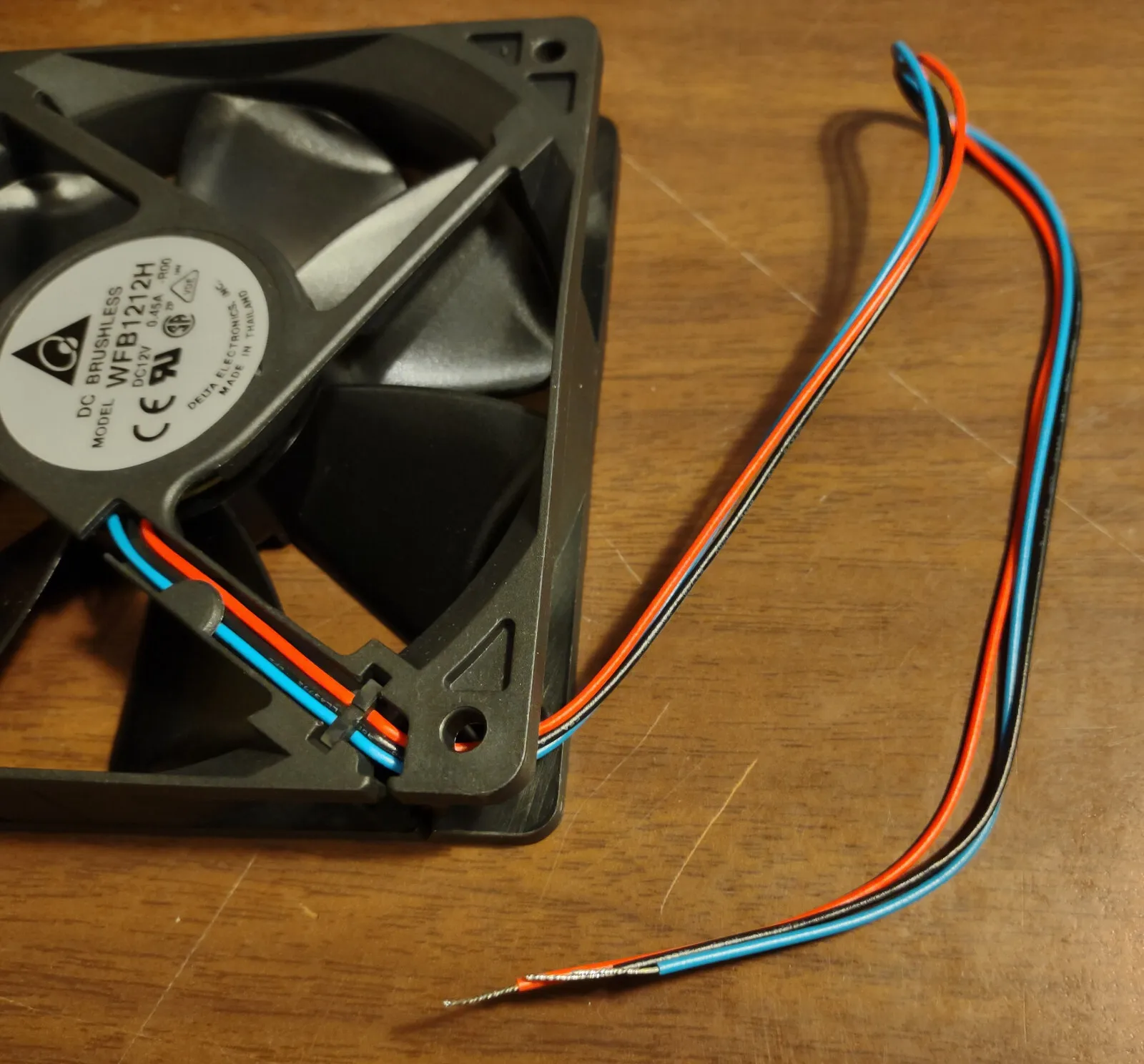 FOR NEW, BETTER QUALITY, Fan 120mm 12VDC 3 Wire Delta WFB1212H Brushless 25mm thck-