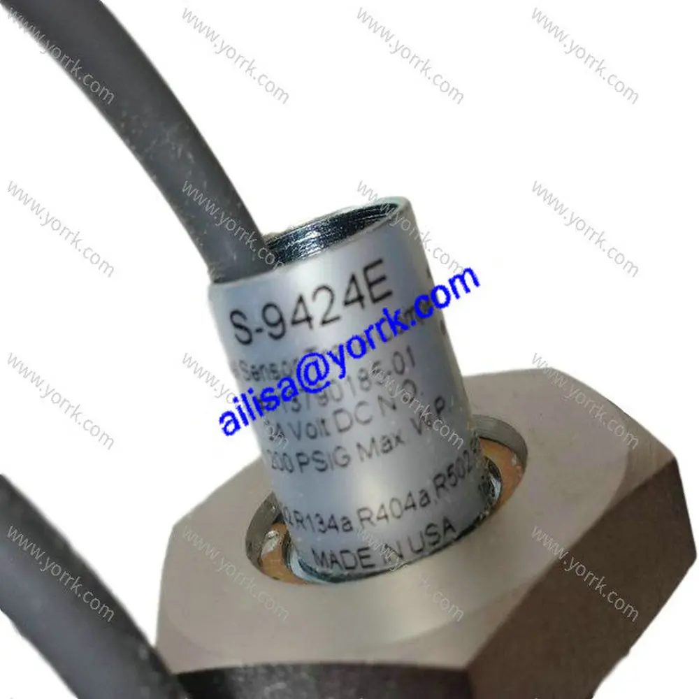 SEN00703  Chiller Spare Parts Refrigeration Oil Level Sensor SEN00703