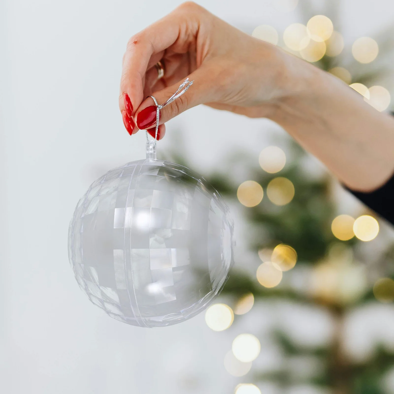 

5pcs Transparent Christmas Ball Gift Box 8Cm Mosaic Design Hangable Fillable Ornament For Tree Wedding Party Decorations Baubles