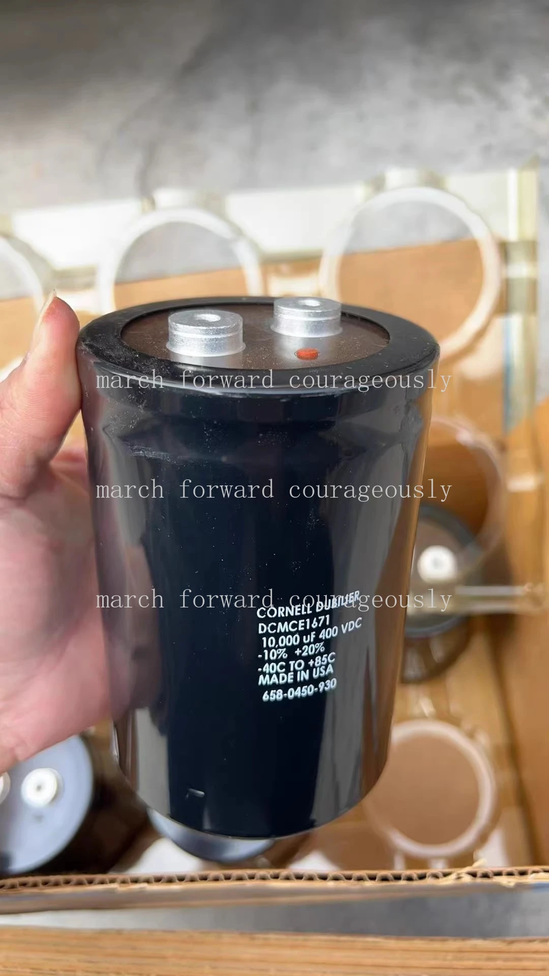 nuovo-originale-americano-per-grandi-applicazioni-d-400vdc-10000uf-cornell-du-buller-dcmce1671