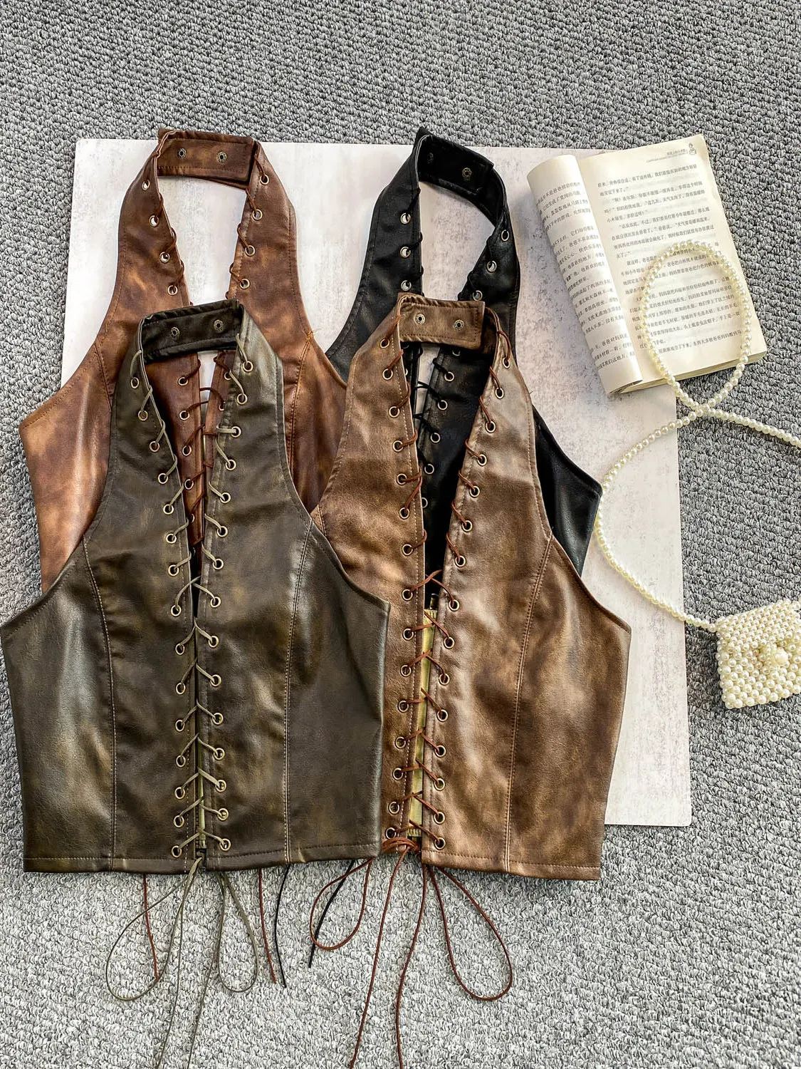 American Style Sexy Girl Vintage Rusted Leather Jacket Neck Hanging Strap Vest Women Sexy Design Belted Slimming Short Top