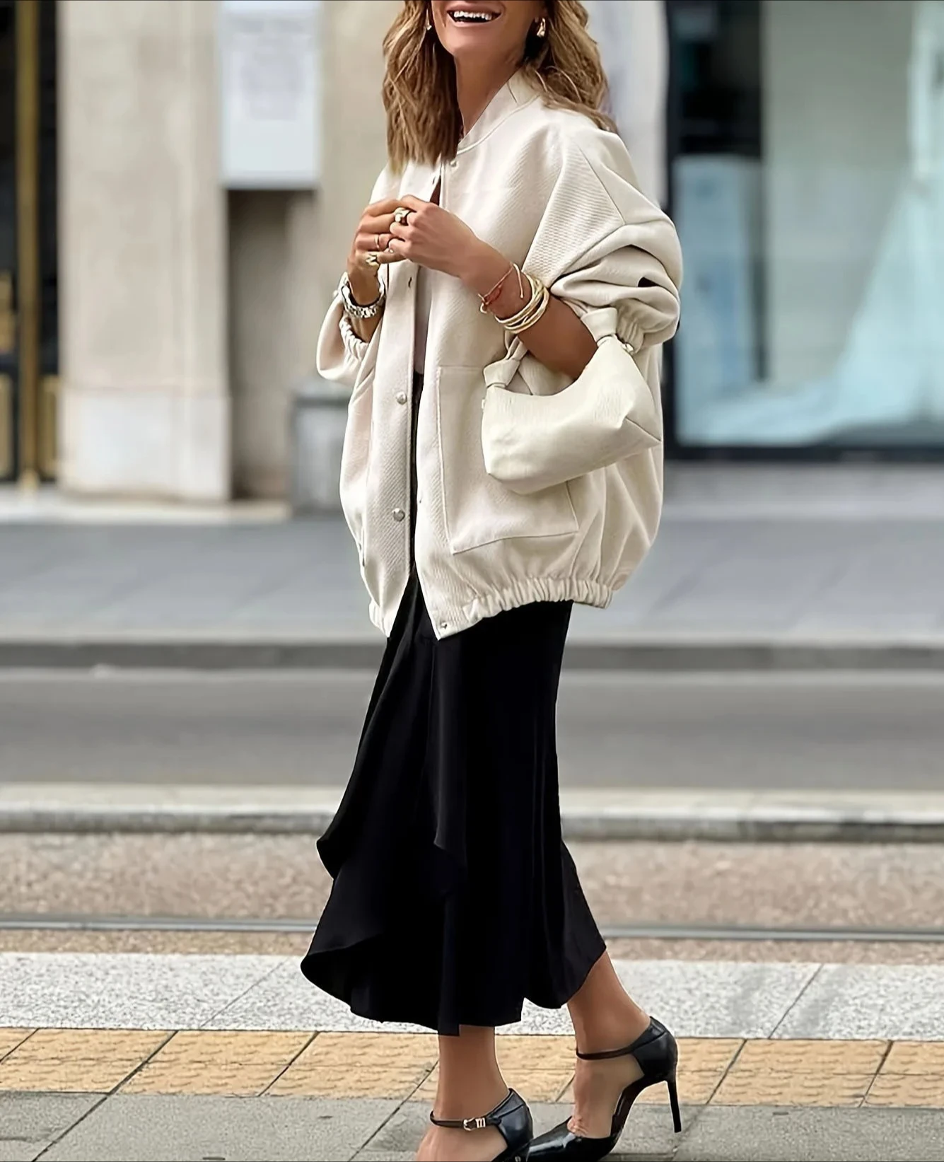 

New Autumn and Winter Women's Round Neck Long-sleeved Button Solid Color Jacket