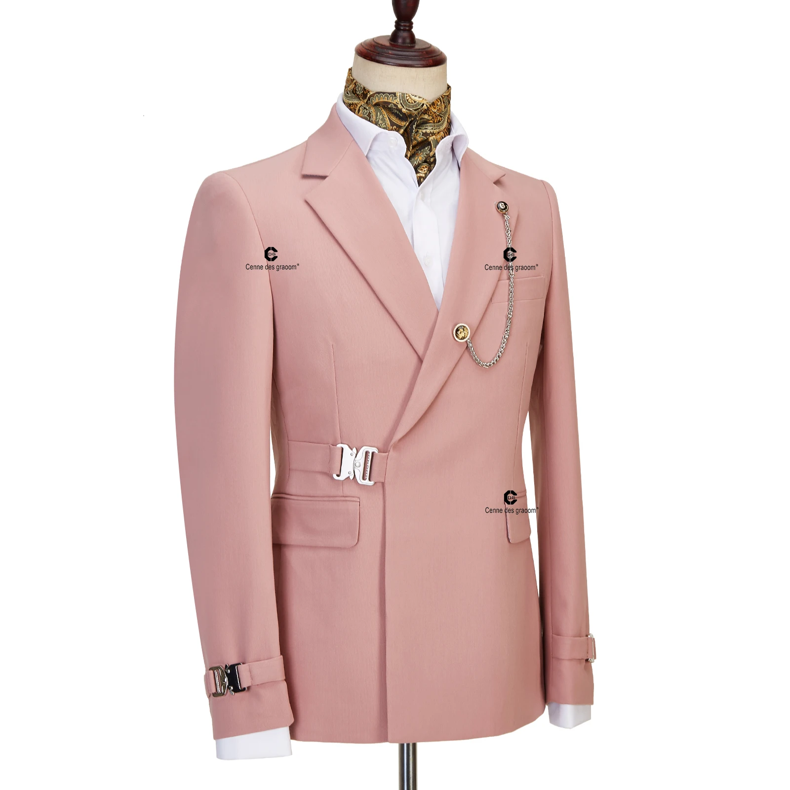 Cenne Des Graoom 2022 New Coat Design Dapper Style Metal Side Release Buckle Pink Men Suits 2 Pieces Set Dinner Wedding Party