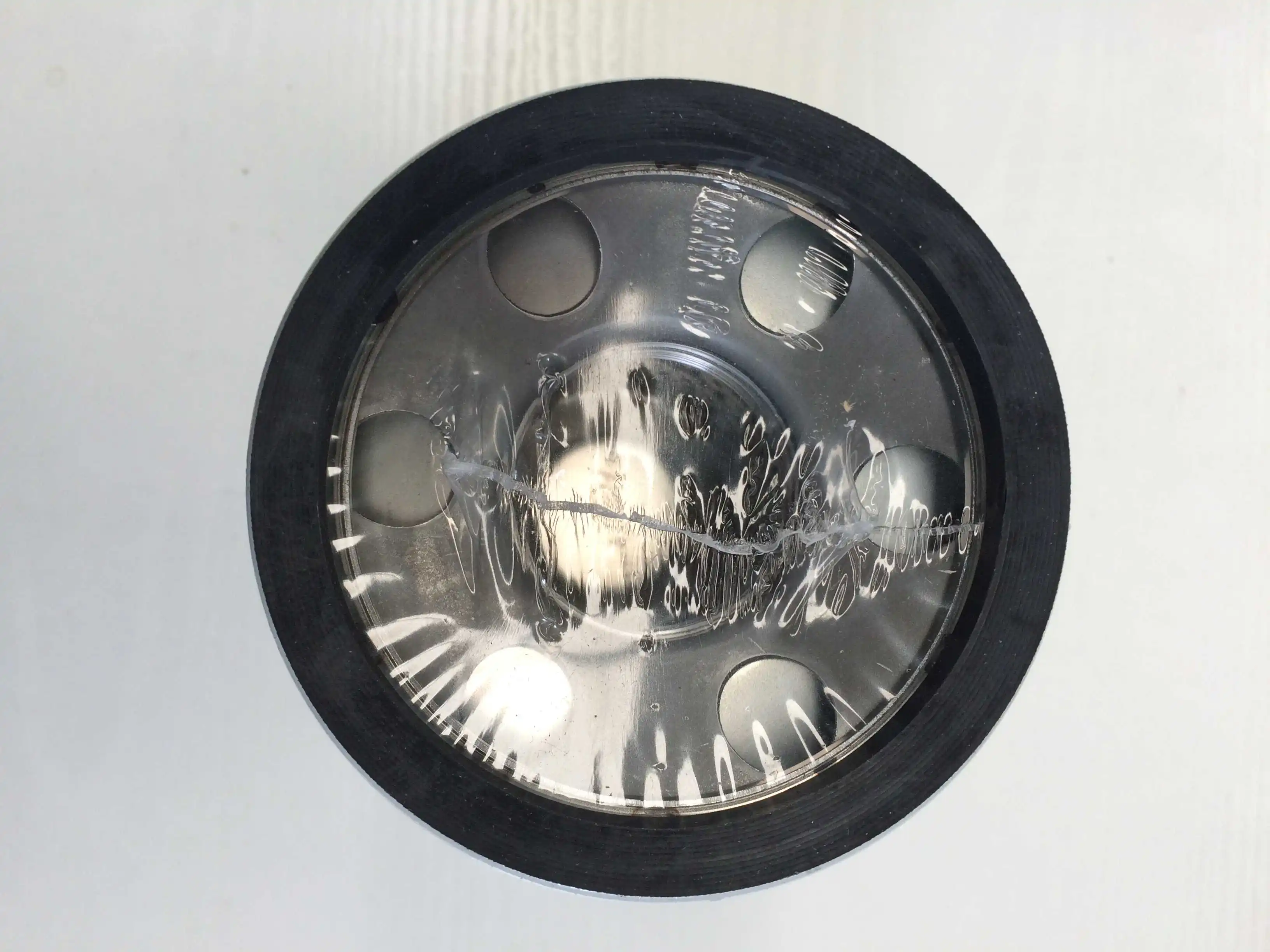 عنصر فلتر الزيت 05049689 #1