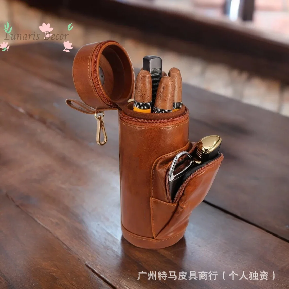 

Spot Men's New Creative Handmade Retro Cigar Moisturizer Large Capacity Multifunctional Stylish Simple Cigar Bag