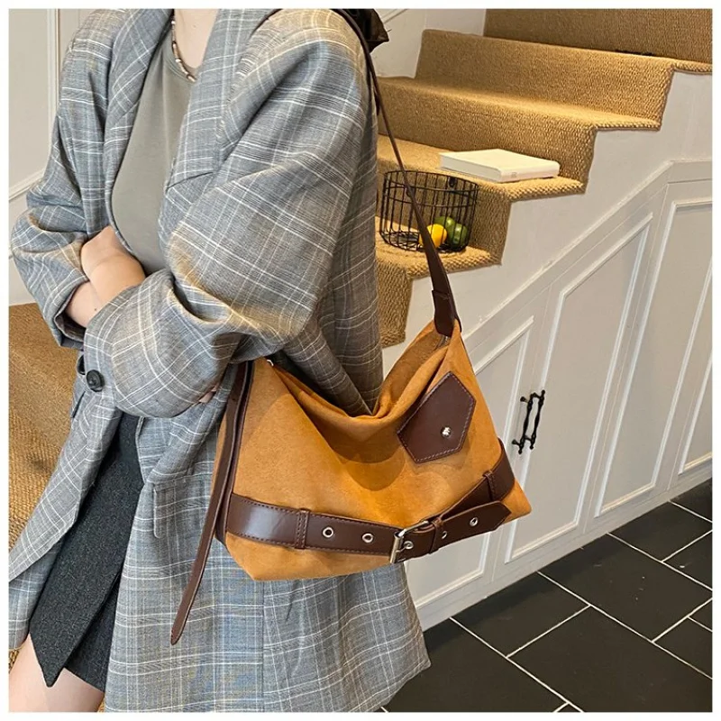 

Stylish Casual Messenger Purse Minimalist Crossbody Bag For Business Women Elegant Solid Color Paris