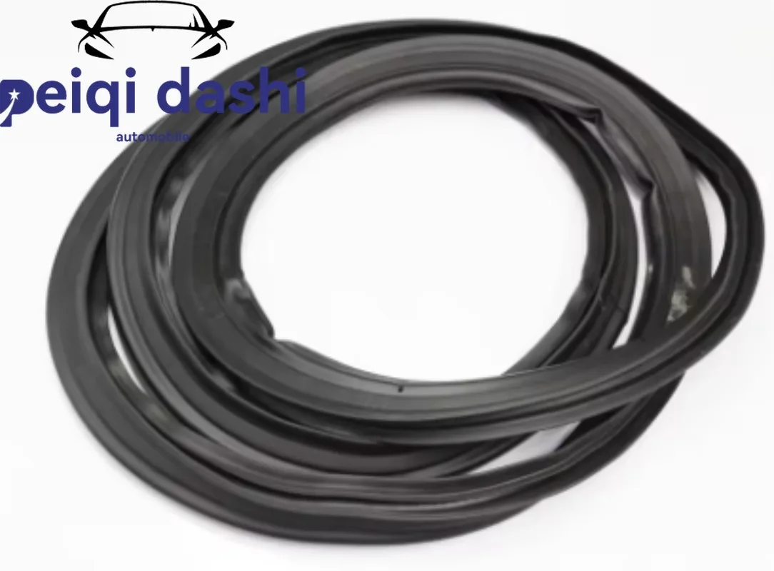 

873213 Задние ворота багажника с уплотнителем S000