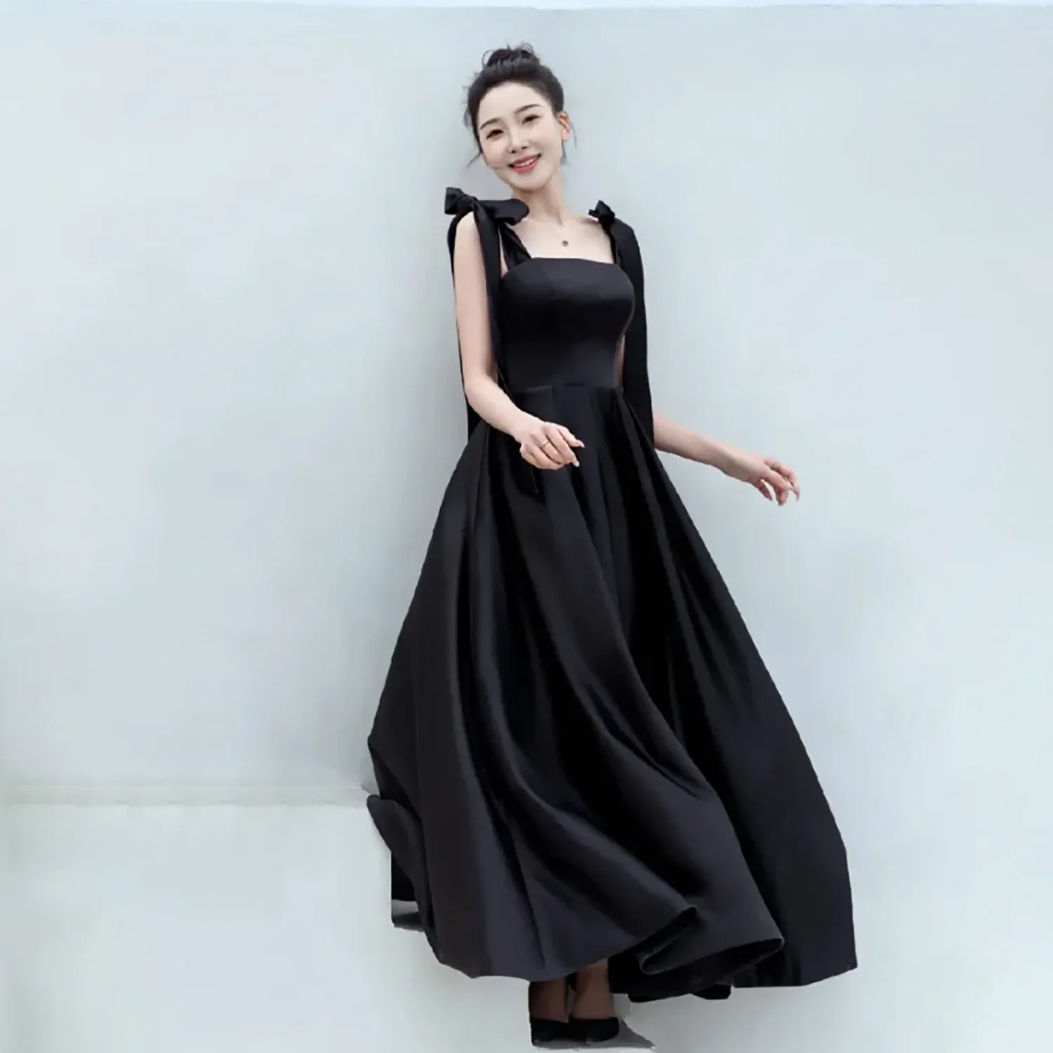 Robe de Mariée Française en Satin observateur, Simple, Avancé, Fouet, Bretelles, Nministériels d, Thème de Studio, Prise de Gestion de Couple