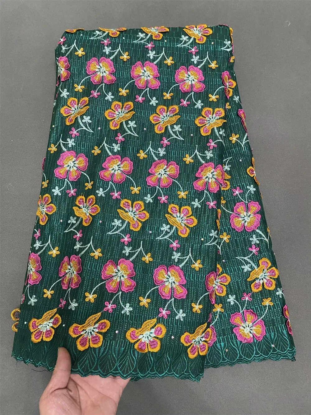 

2026 Luxury Voile African Cotton Lace Fabric 3D Flower Applique for African Wedding Dress Sewing Luxury Cotton Material 5 Yards