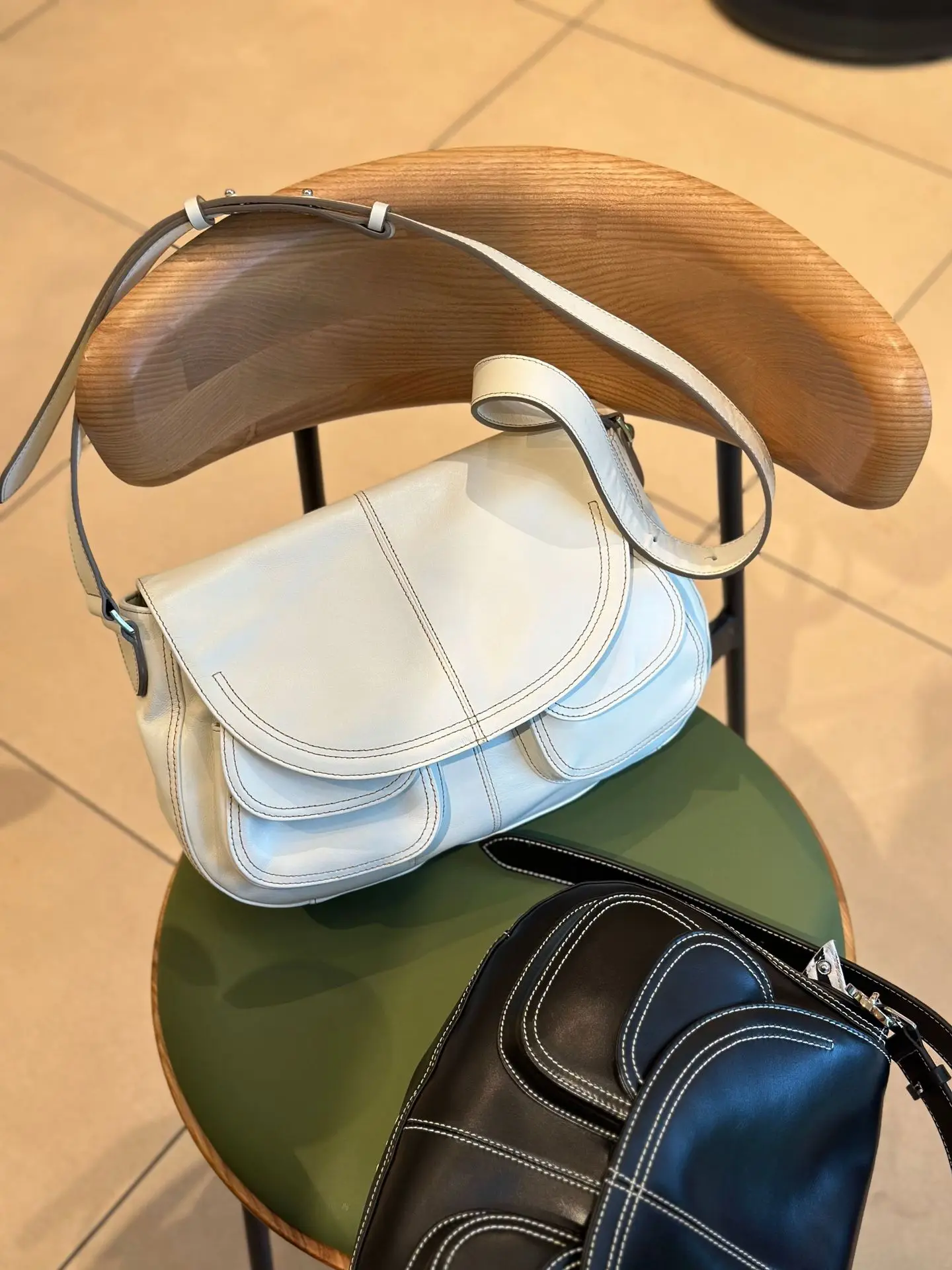 

FIRMRANCH Fashion Minority Trendy Simple Contrast Color Seam Design Multi-pocket Flip-top Shoulder Bag Saddle Purse For Women