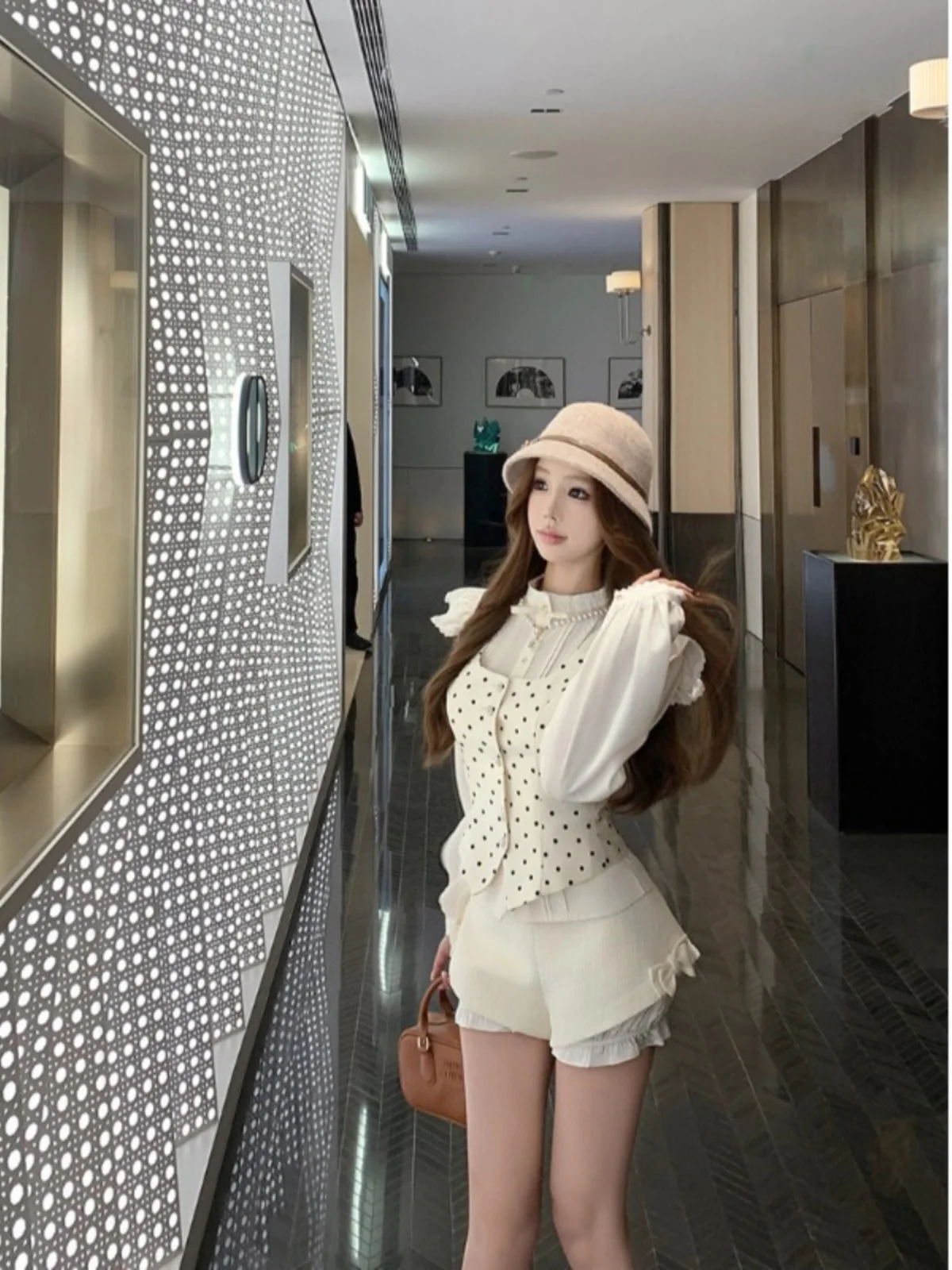 Retro Lace Trim Shirt And Short Set Women's Fashion Spring Collection Classic  Sle Long Sleeve round Neck Two-Piece Suit