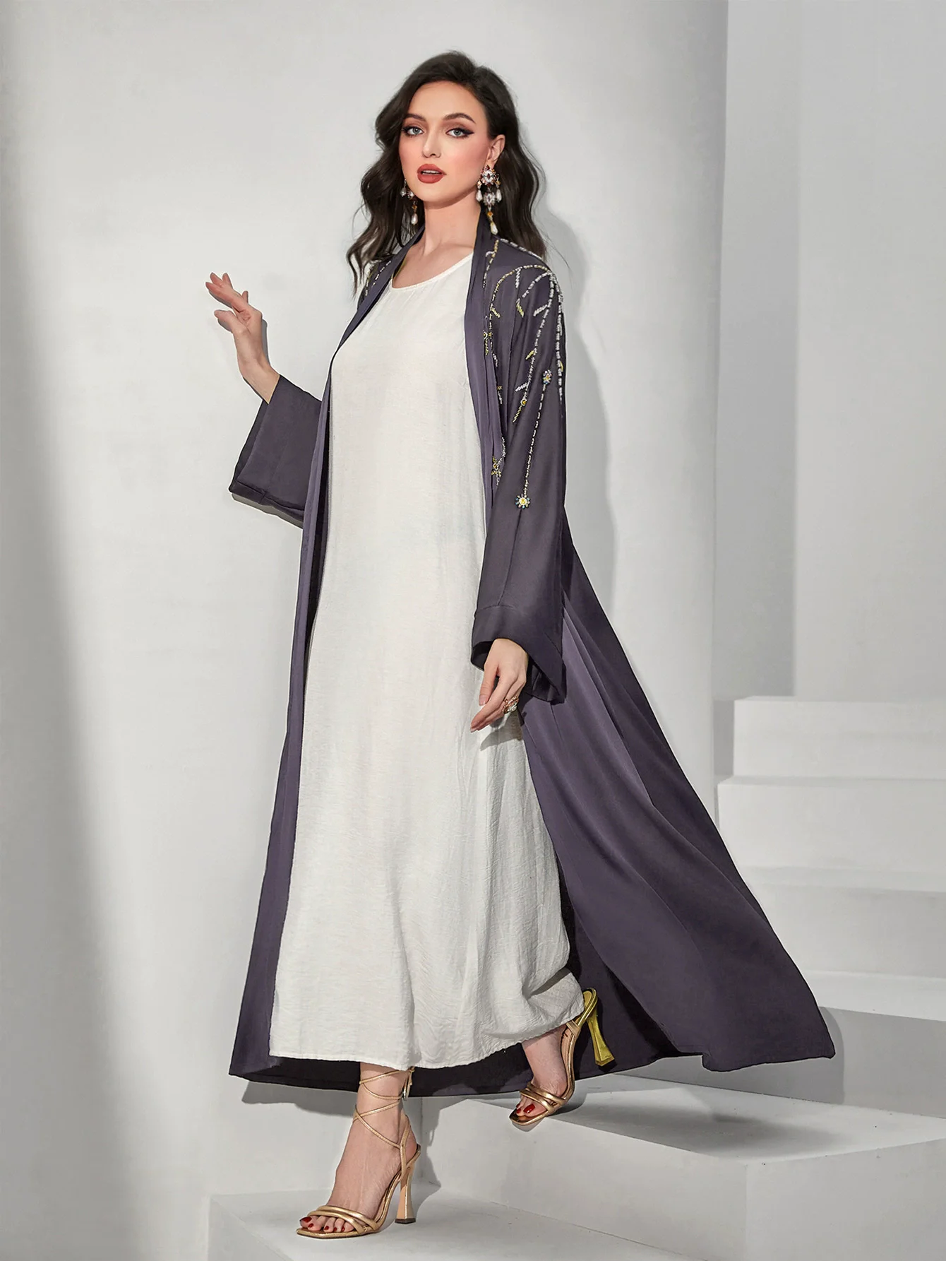 سترة رمادية أرجوانية لرمضان المغرب سترة جديدة في الشرق الأوسط دبي رداء عربي مخيط يدويًا بقعة خرز فستان نسائي مسلم