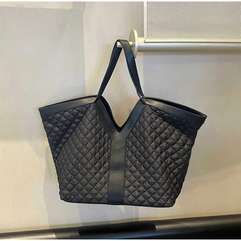 

New Fashion Women's Shoulder Bag High-end Y-shaped Brand Design Simple Handbag Diamond Pattern Large Capacity Commuter Tote Bag