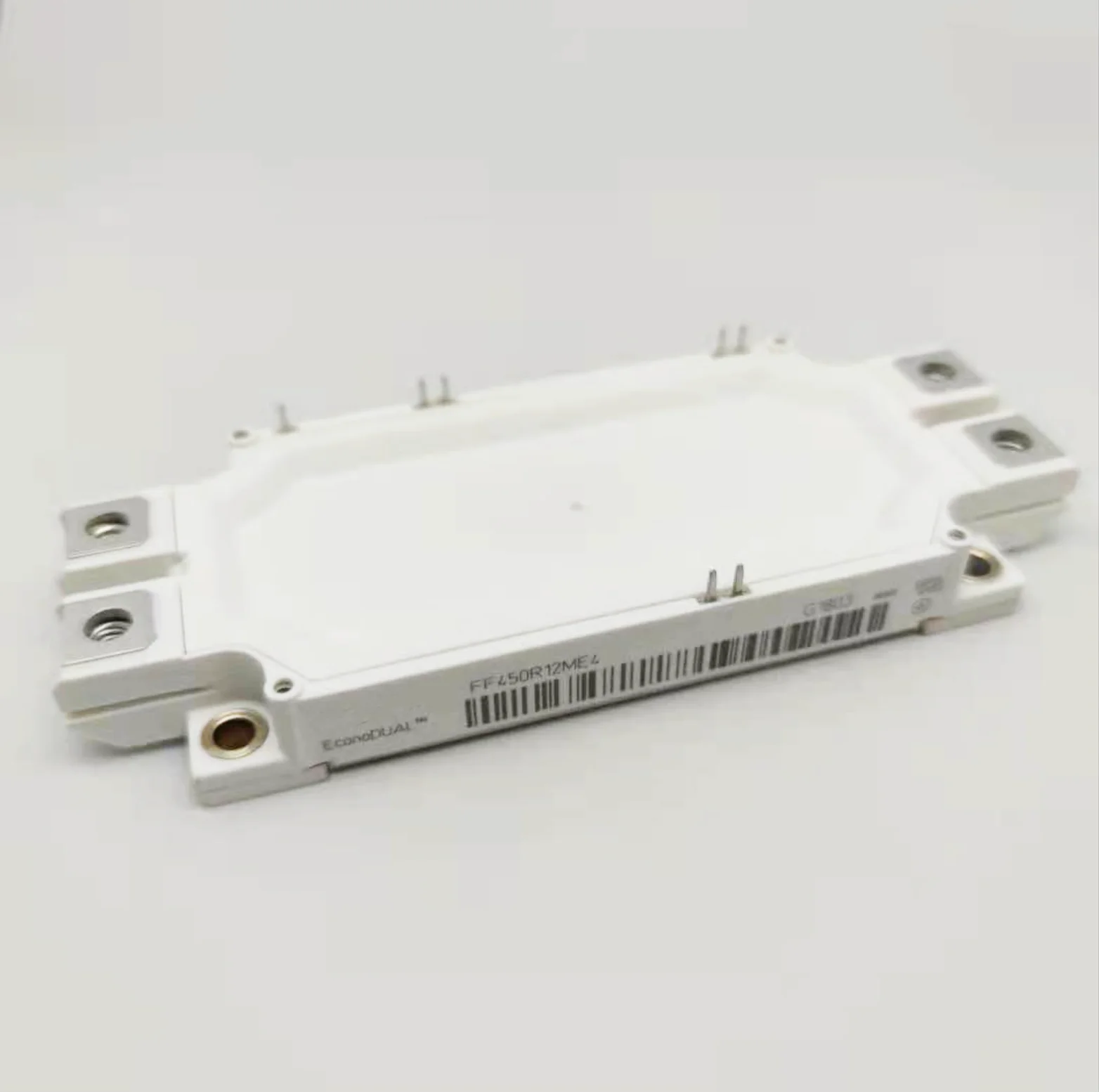 

1PCS FF450R12ME4 FF300R12ME4 FF225R12ME4 FF600R12ME4 FF600R12ME4-B72 NEW 100% Quality Assurance