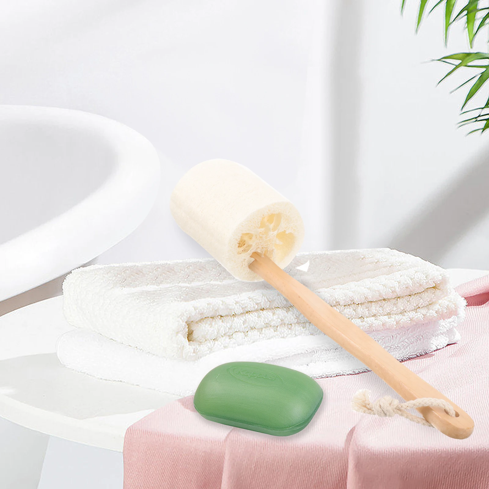 

Wood and Loofah Bath Scrubber Brush Long Handle Exfoliating Skin Cleaning Tool for Legs Arms Chest Home Use Shower Brush