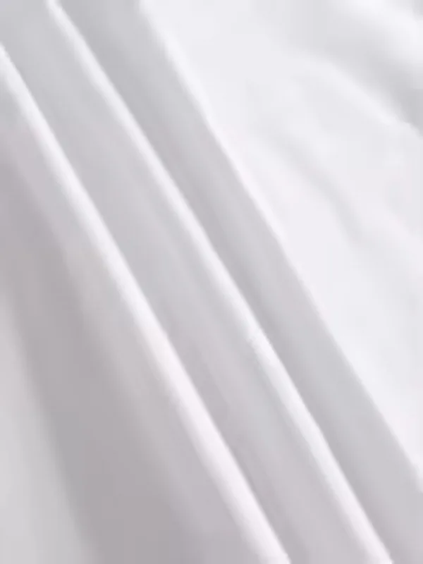 2025NOWA Damska Casualowa Retro Fajny Dziewczęcy T-Shirt z Nadrukiem Wyścigów F1 z Okrągłym Dekoltem i Krótkim Rękawem Codzienna Biała Koszulka Odzież Damska