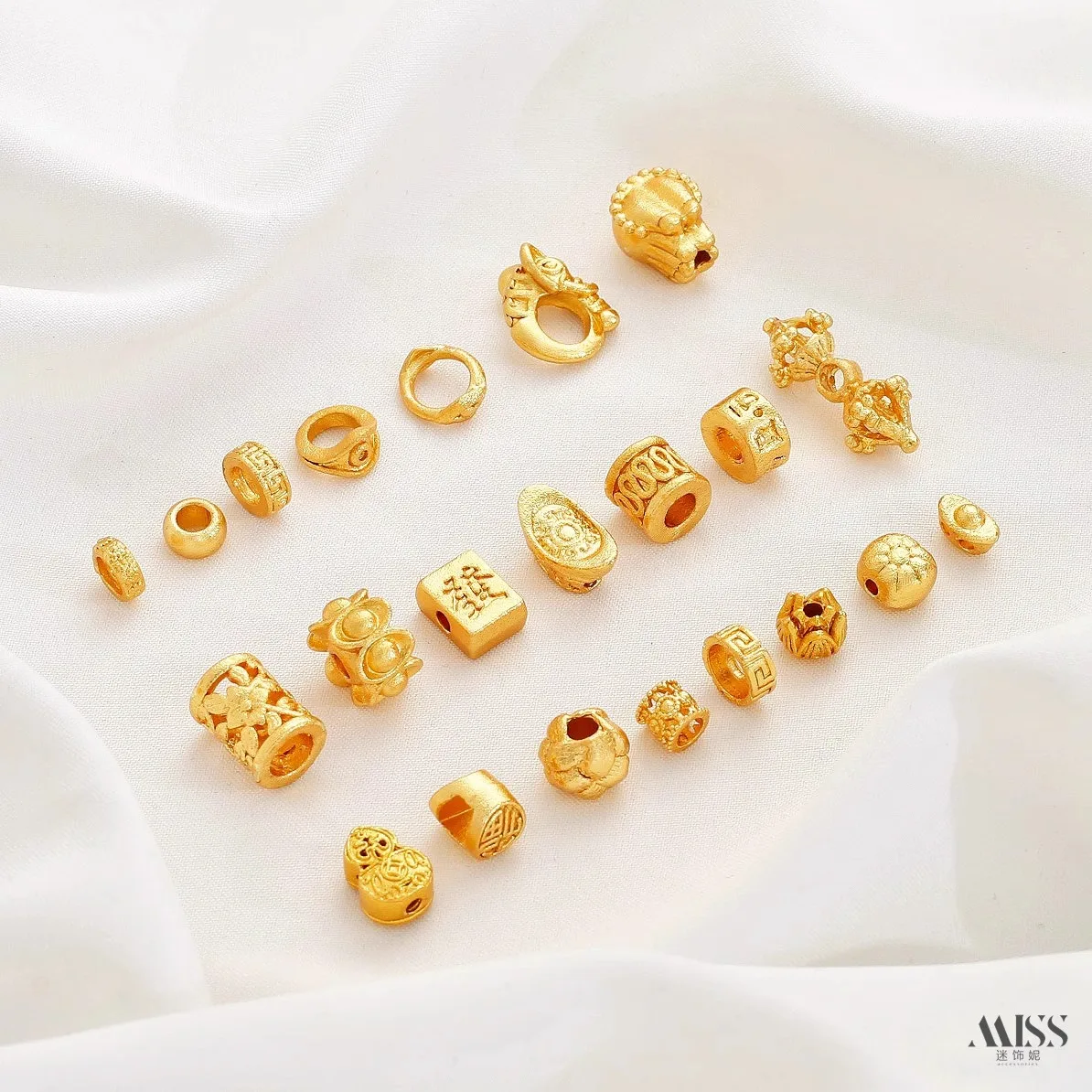 Long-Lasting Non-Fading Gold Plated, Retro Pattern Wheel Beads, Ingot, Vajra, Gourd Spacer Beads, DIY Jewelry Accessories