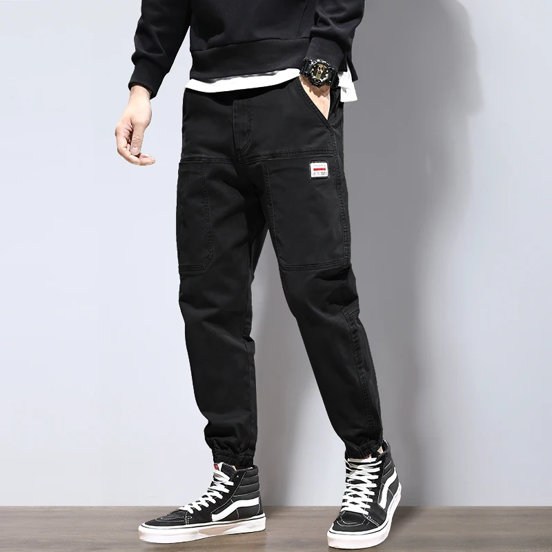 Streetwear Fashion Casual Pants Men Overalls Big Pocket Spliced Designer Cargo Pants Hombre Hip Hop Joggers Men Loose Trousers