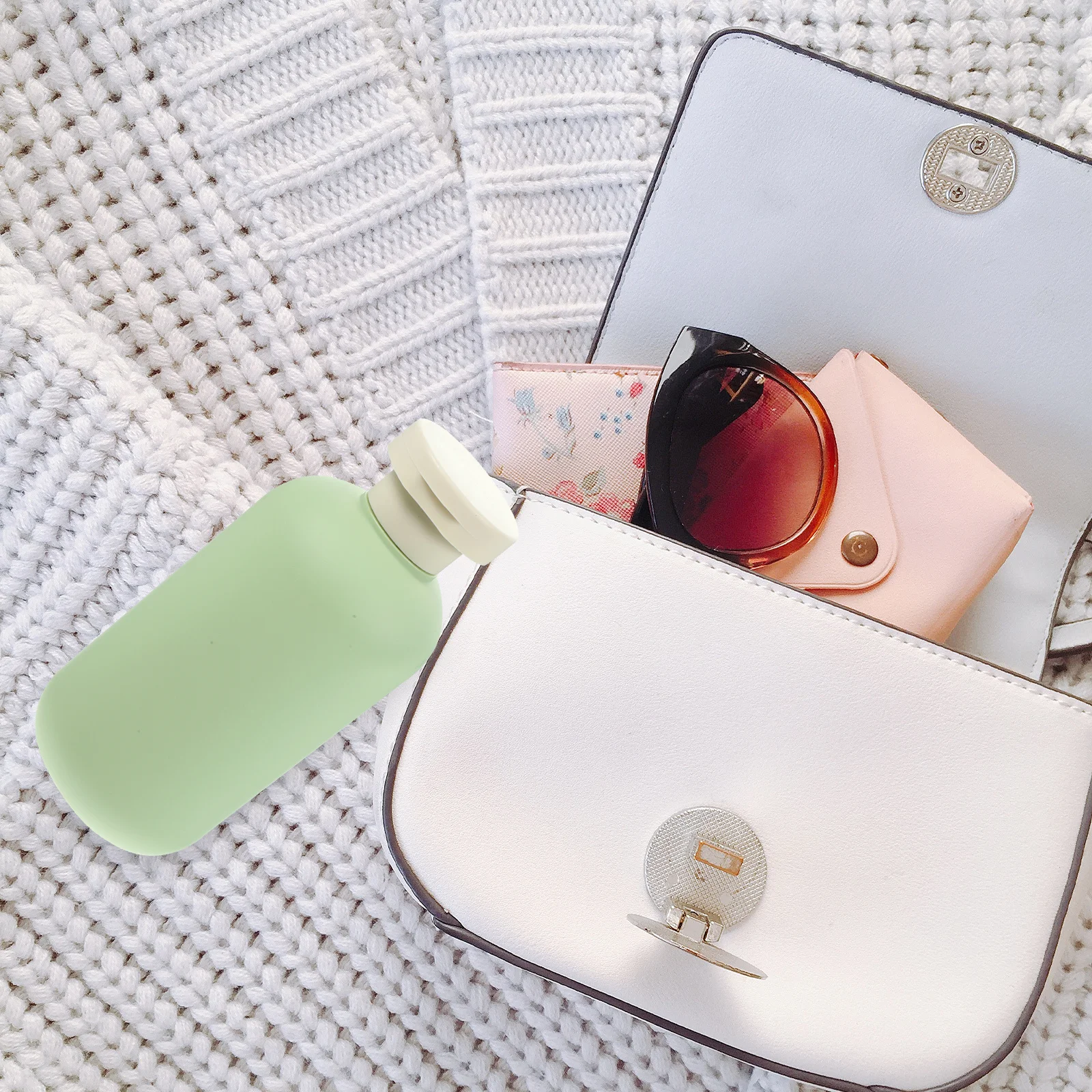 Bouteilles de voyage rechargeables à bouchon rabattable, 2 pièces, pour shampoing, Lotion, après-shampooing, conteneurs de toilette de voyage