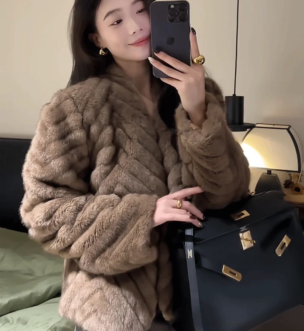 Elegant V Neck Herringbone Short Faux Mink Fur Jacket Women Long Sleeve Plush Jackets Woman Autumn Winter Fluffy Warm Outerwear