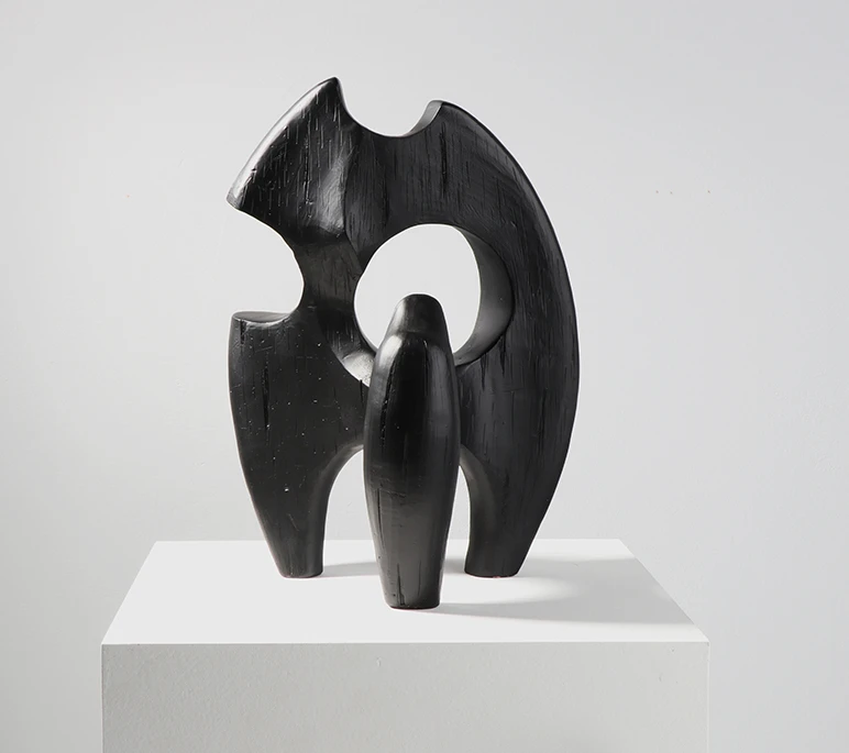 

Minimalist modern geometric imitation wood resin ornaments living room foyer antique shelf