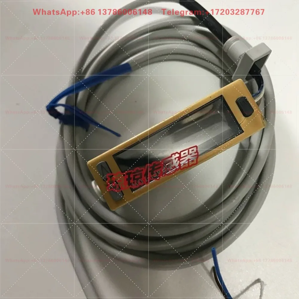 Integrated Fractional Display Gas Flow Sensor FSM2-NVR050-H041 NVR100-H041