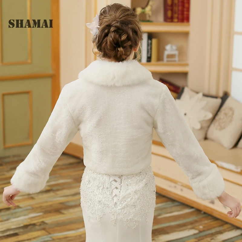 Customized women Winter Long Sleeve Cheap Bridal Jackets Warm Fur Boleros Wedding shrug stole faux fur bridal jacket