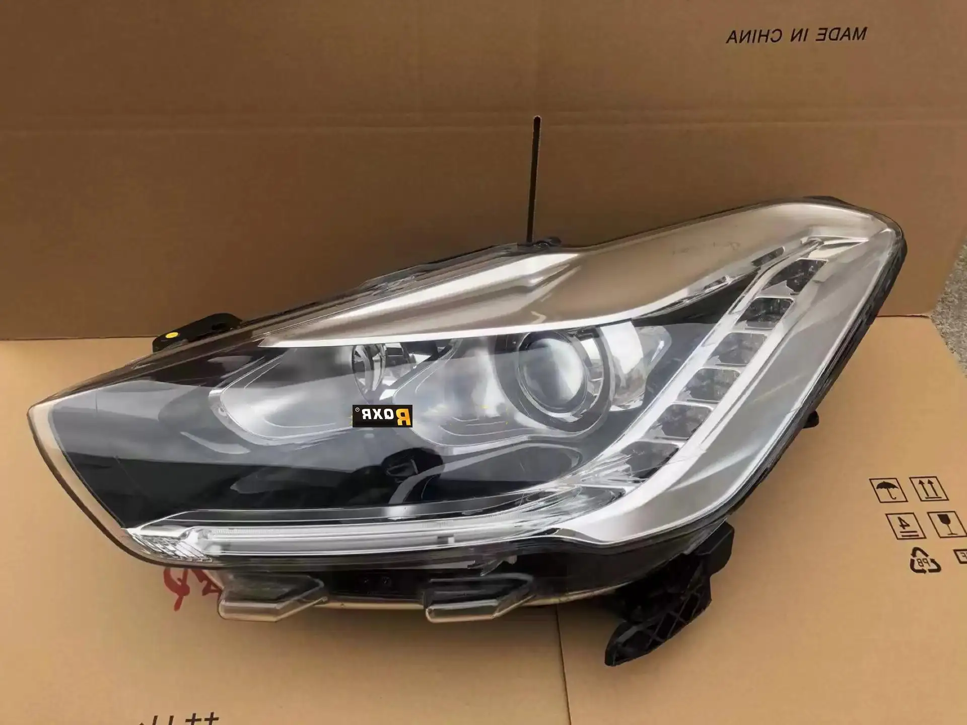 Farol do carro meio conjunto para citroen ds5 2013 cabeça lâmpada led luz de circulação diurna drl