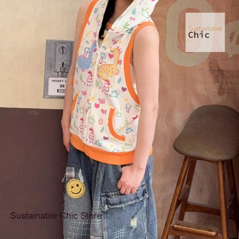 Children's interest minority graffiti wind printed vest hooded sleeveless top memory summer new y2k cute sister sleeveless coat.