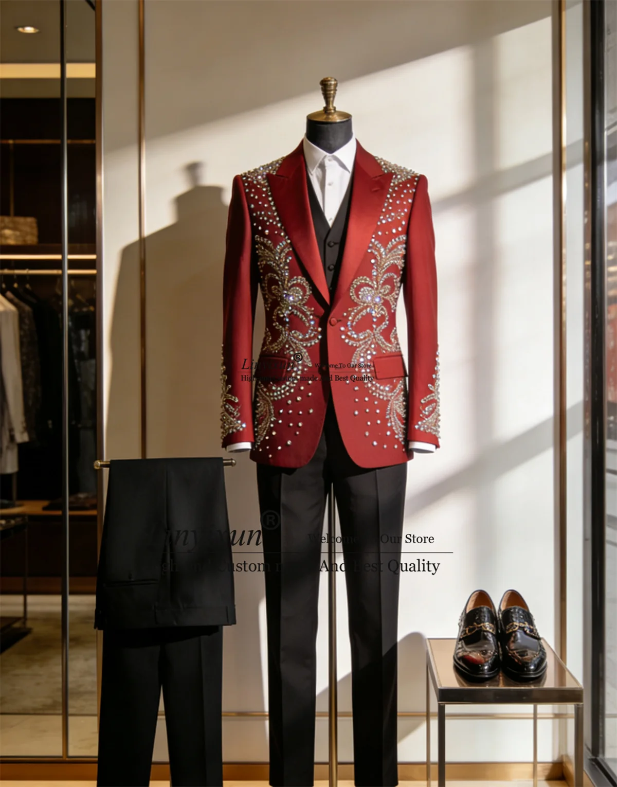 

High End Rhinestons Men Suits 3 Piece Set Male Prom Blazers Customized Wedding Groom Tuxedos Slim Fit Peaked Lapel Costume Homme