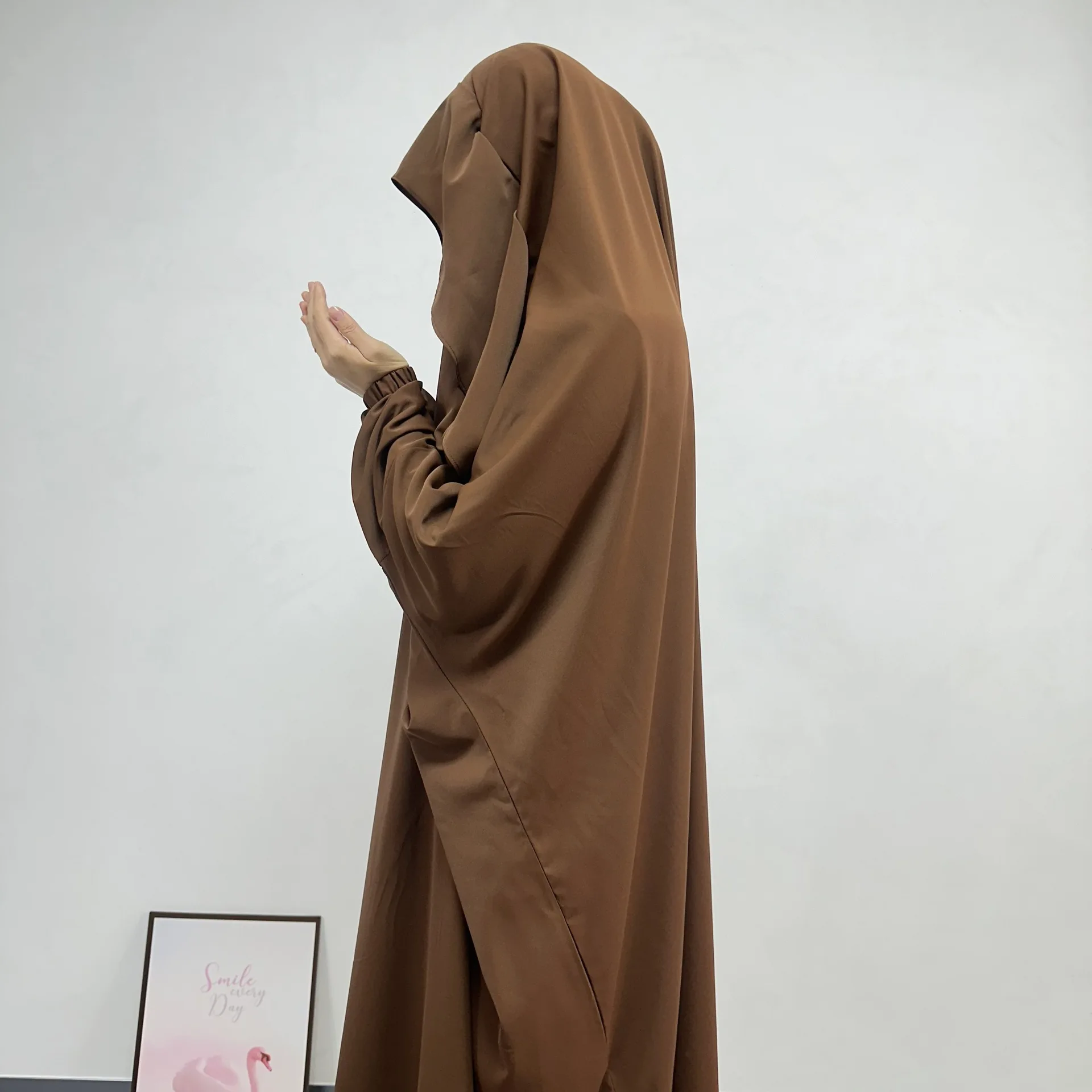

New Muslim One Piece Jalabiya Hooded Dress Ramdan Eid Abaya Hijab Headcarf Women Jubha Islamic Musulman Prayer Garment Kaftan