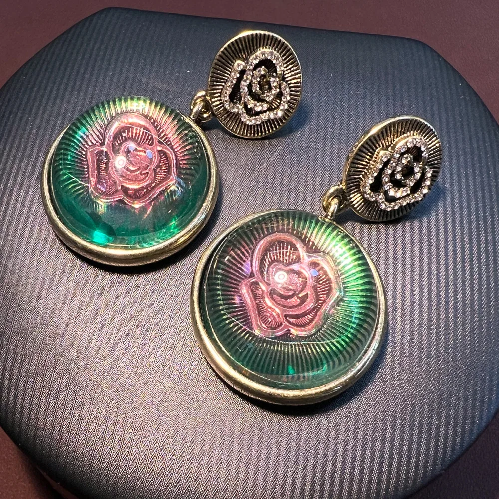 Medieval vintage printed old round earrings, foreign trade cross-border hot-selling copper-plated real gold S925 antique earring