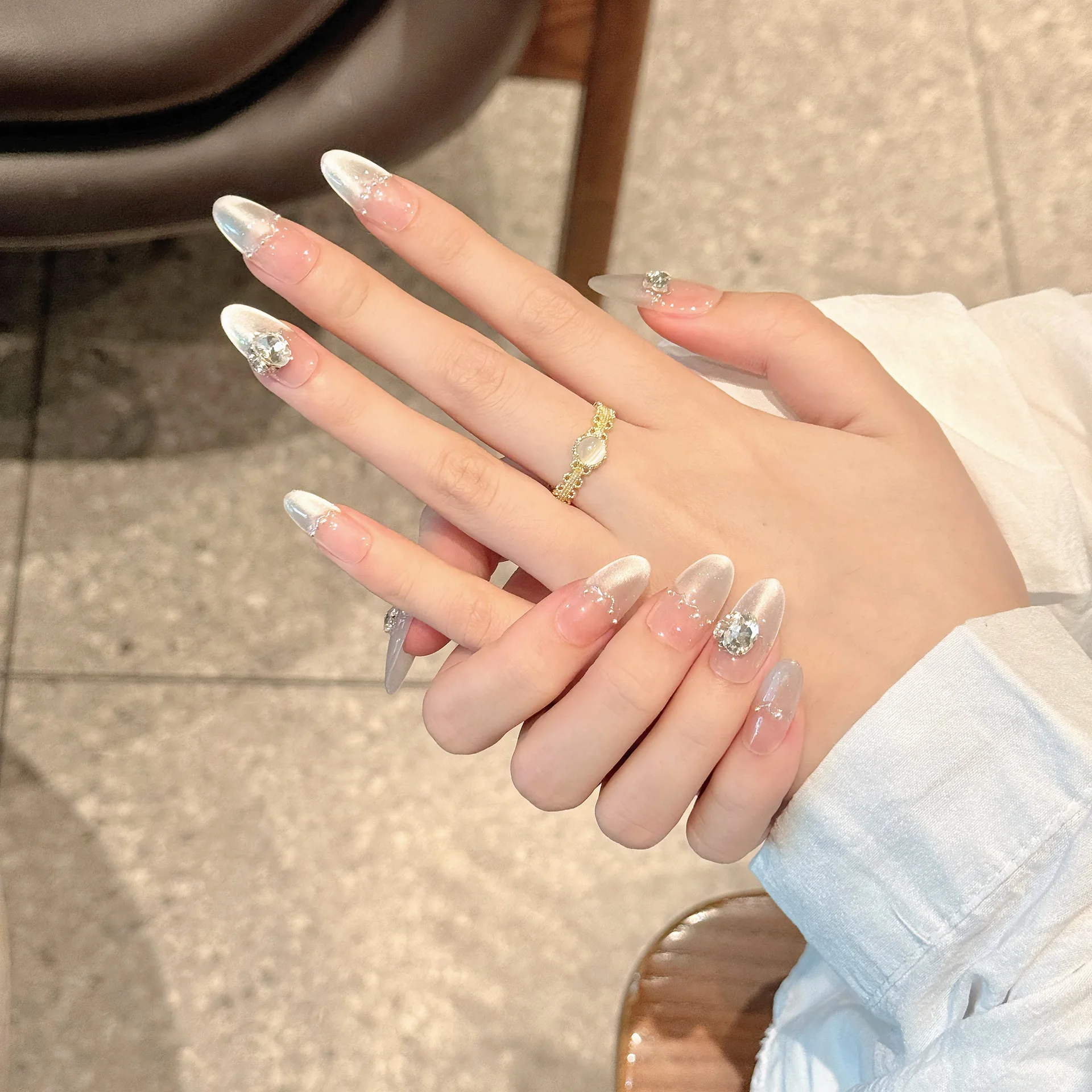 Handmade Press on Nails Aurora Blue French Pearl Crystal Fake Nails Wearable Full Cover Almond Sweet Pink Blush False Nails