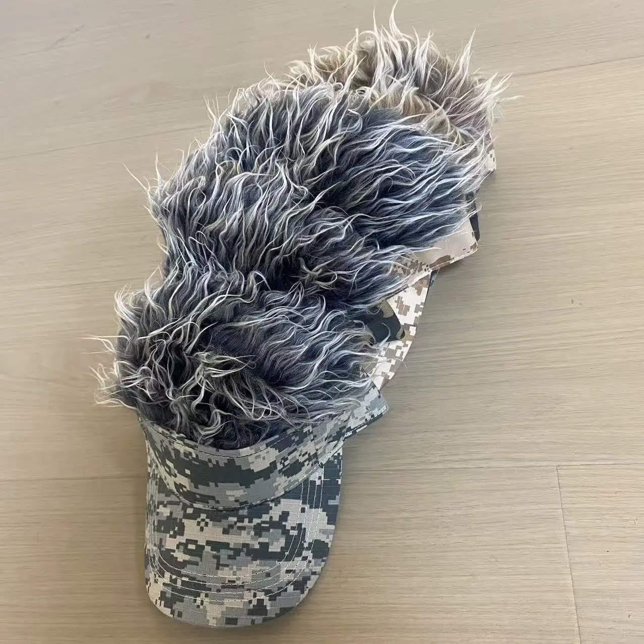 2026 Streetwear Casual Camouflage Visor Hat Men Women Adjustable Sun Sunshade Hip Hop Baseball Cap With Spiked Hairs Wigs Hat