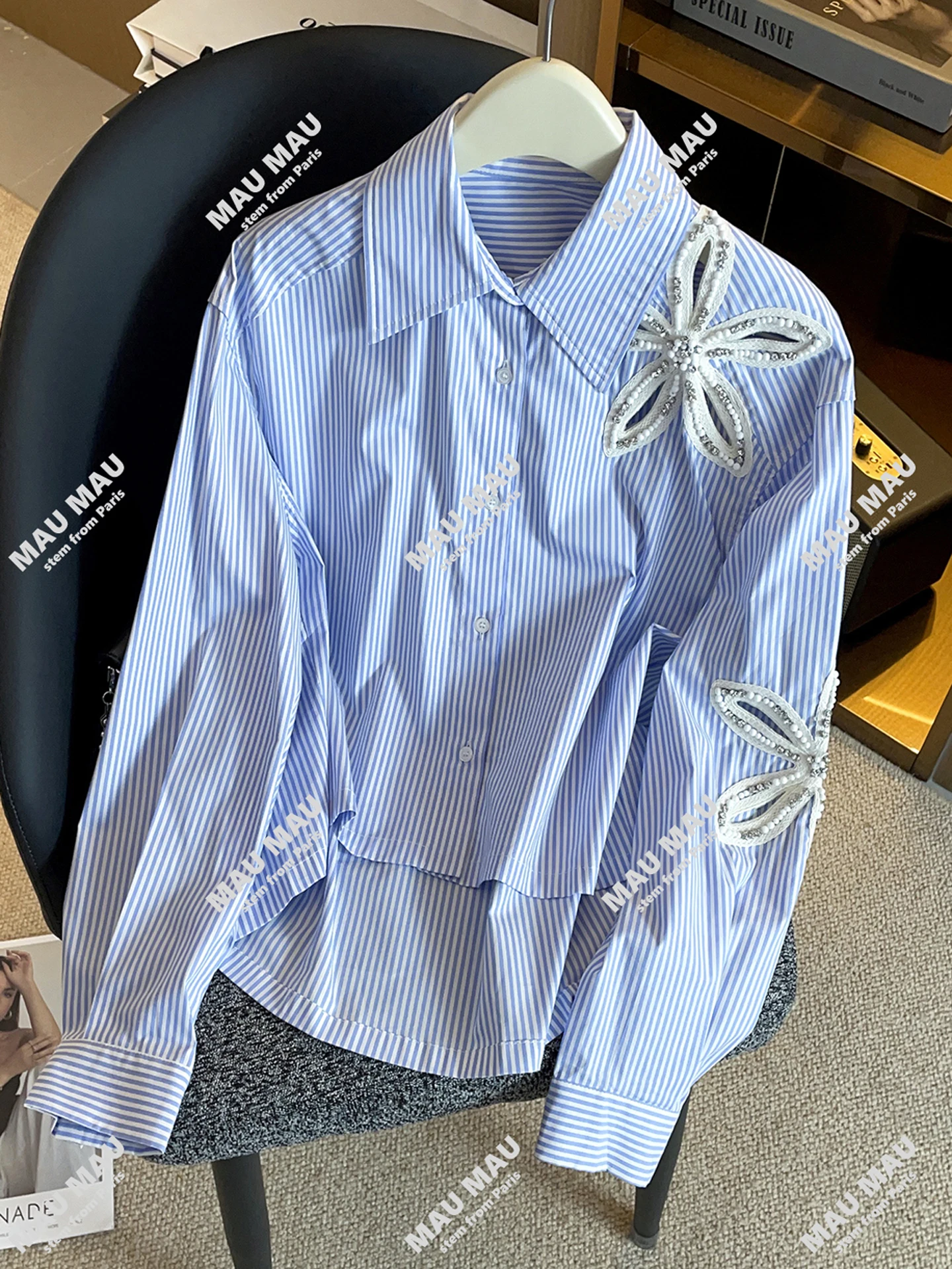 قميص نسائي راقٍ بتصميم مخرم ومخطط مع زهور مرصعة، أسلوب كاجوال للعمل، قصة فضفاضة بأكمام طويلة وأزرار