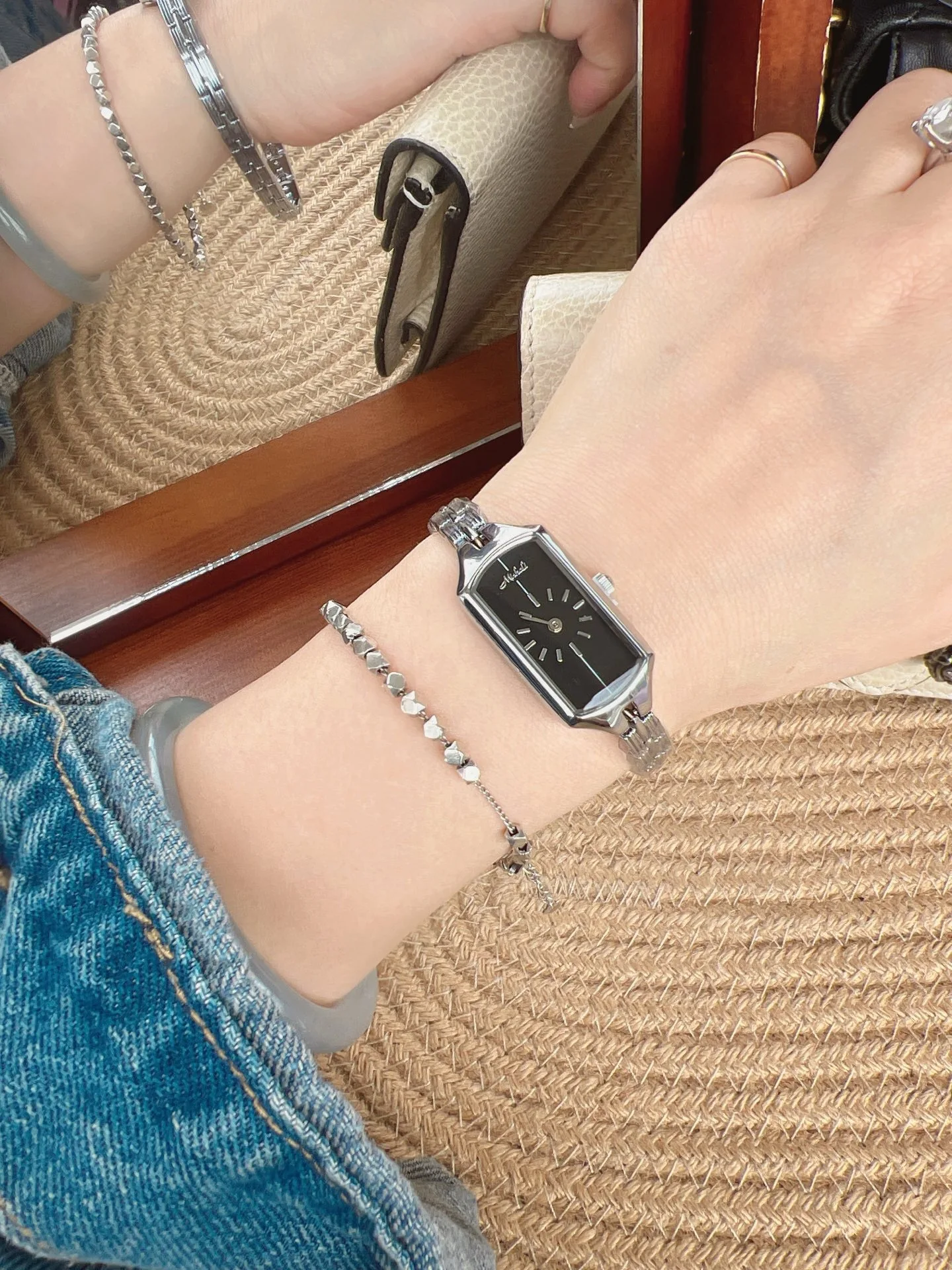 2026 New Fashionable Small Dial Steel Strap Chain Watch, Luxury Silver Gray Women'S Watch, Clock Watch For Ladies