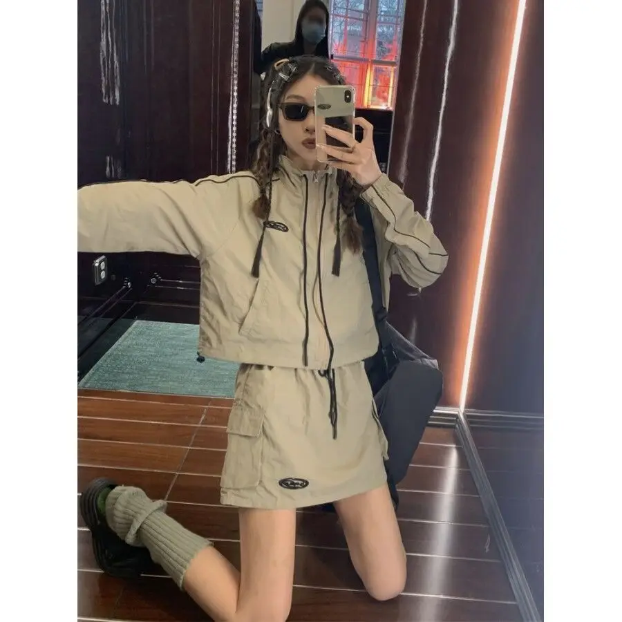 Hot Selling Spring Summer Windbreaker Suit Sun Protection Shirt Long-Sleeve Lightweight Drawstring Jacket with Short Skirt Set