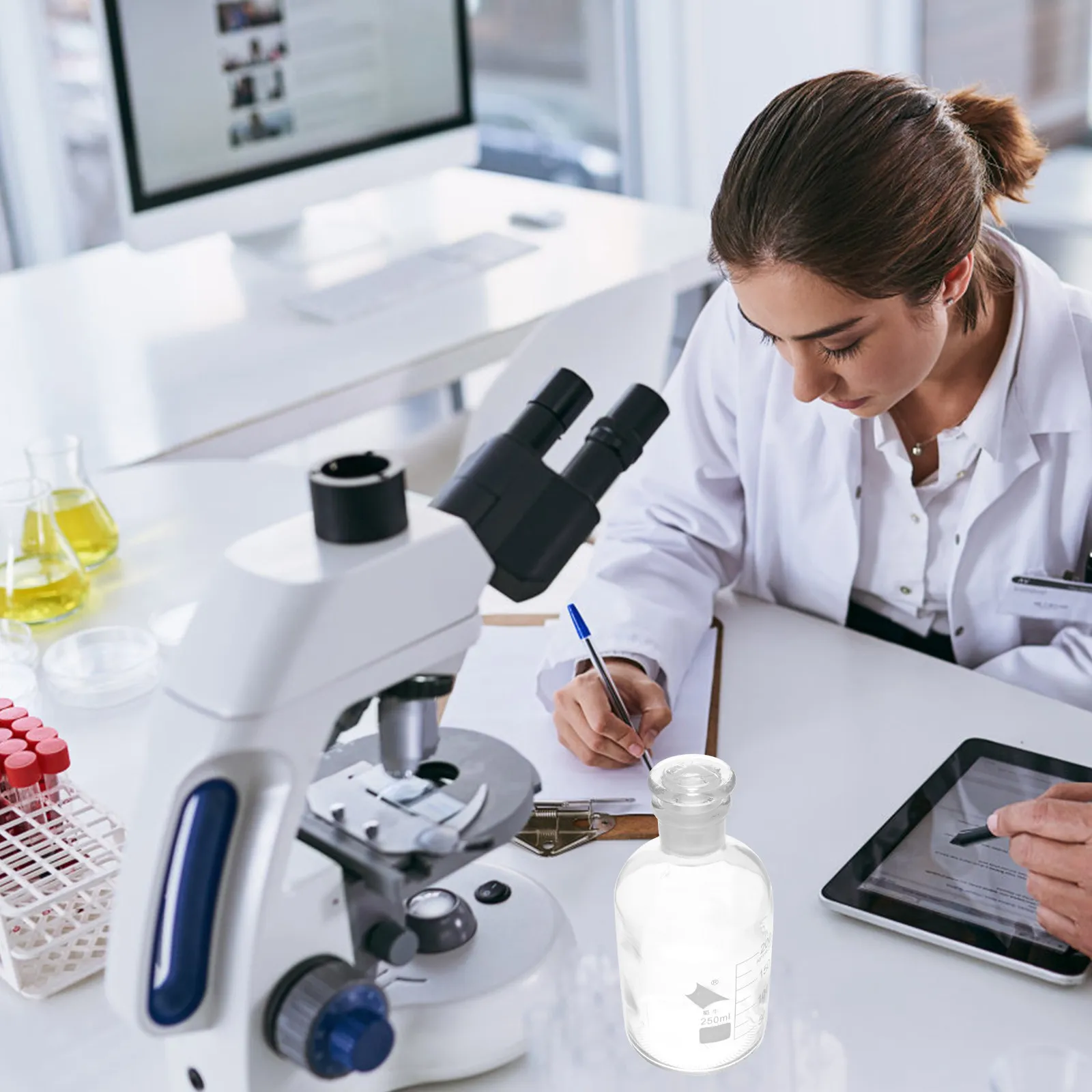 

1 шт. Стеклянная лабораторная бутыль для реагентов с широким горлом, из боросиликатного стекла, для хранения образцов, с матовой пробкой, для химических жидкостей и порошков