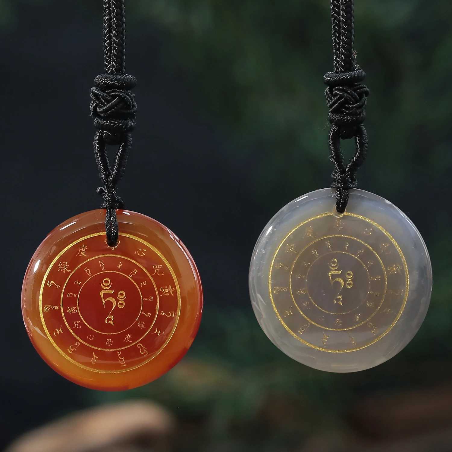 Green Tara Sanskrit Buddhist Great Compassion Mantra Six Character Shurangama Mantra Natural Crystal Stone Pendants Necklaces