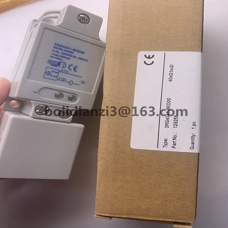 

Original proximity switch sensor 3RG4012-0CD00-0XA0 in stock