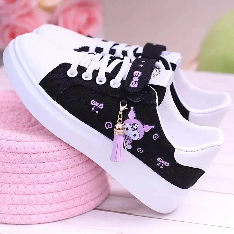 New Kuromi Canvas Shoes Kawaii 2023 Spring Autumn Low Top Girls Sneakers Trend All-Match Student Sports Shoes Children\'s Gifts