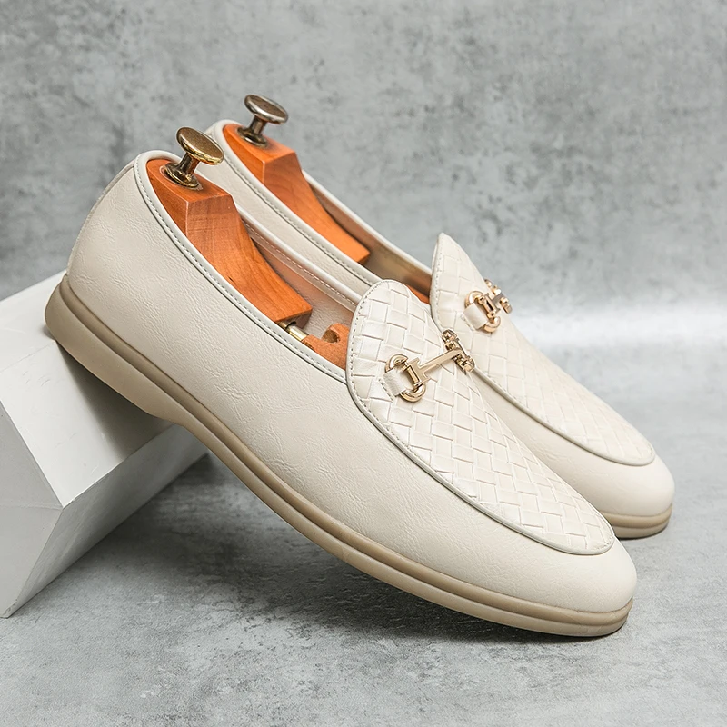 

Summer New Men Loafers Flat Slip-on Light Comfortable Fashion Small Leather Shoes Business Office Travel Shoes Men Size 38-46