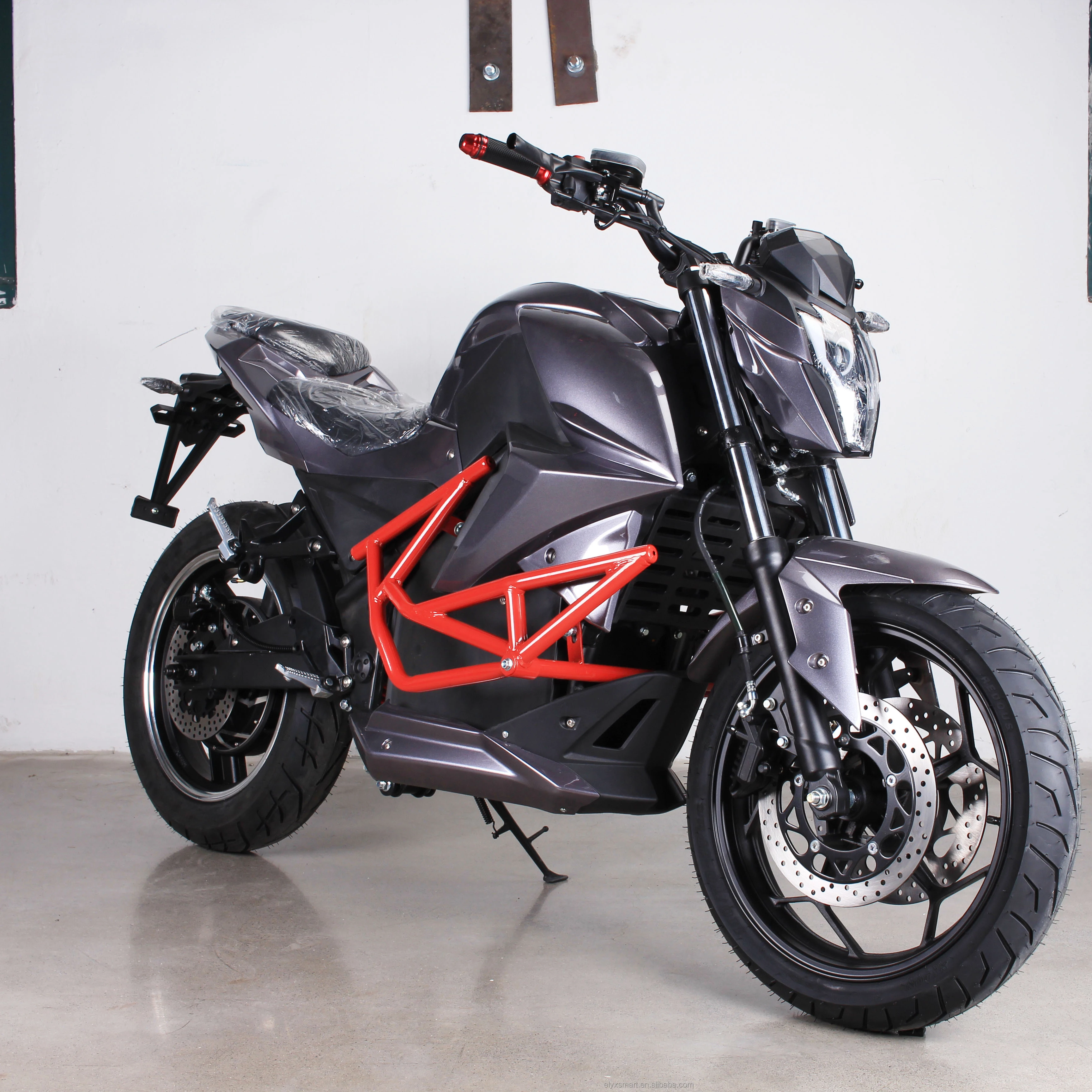 GTR Factory Wholesale 17 Inch Sportbikes 180KM Long Range Motos Electrica QS Motor 120KMH Speed 5000W Electric Motorcycle