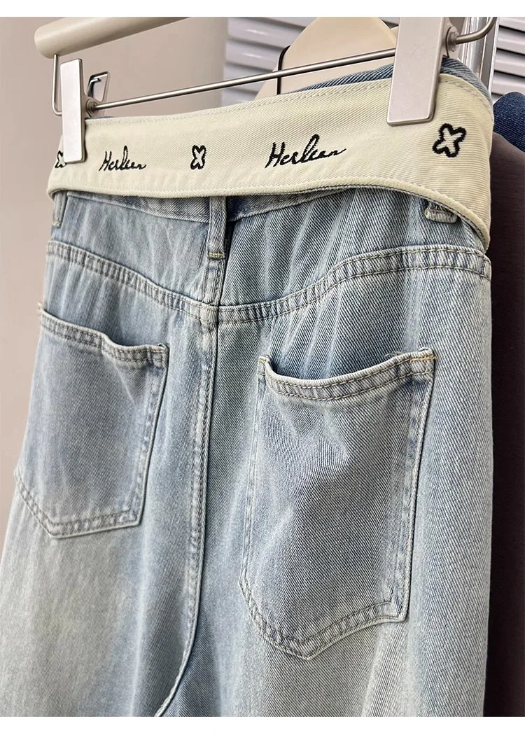 High waisted letter jeans for women in 2023, new design sense niche, loose and slim wide leg pants, straight leg pants for women