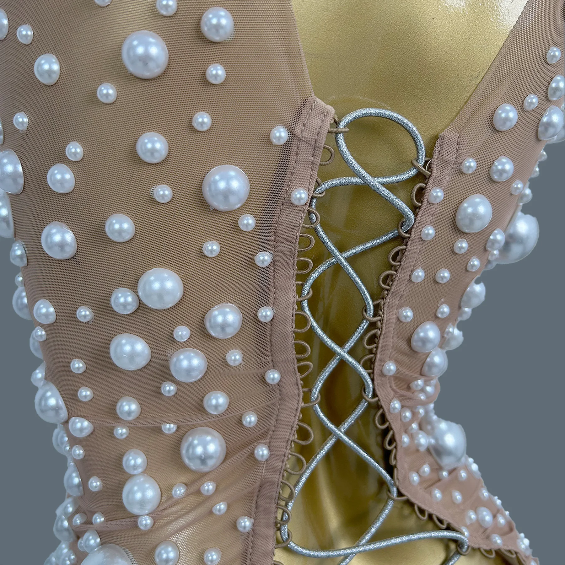 

Women Fashion Pearl Beaded Backless Top Sexy Sleeveless Prom Night Party Event Club Dance Show See Through Mesh Outfit Dazhu