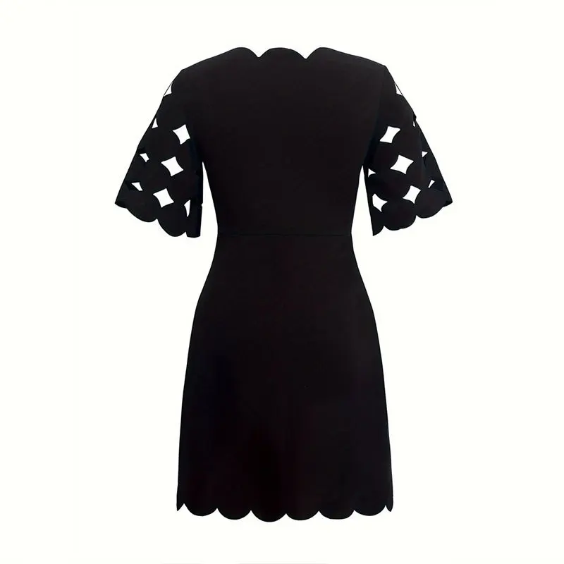 เดรสผ้าโปร่งลายดอกไม้สีพื้นแบบใหม่สำหรับผู้หญิง สไตล์ลำลองสำหรับใส่ในชีวิตประจำวัน แฟชั่นฤดูร้อน ทรงเอไลน์