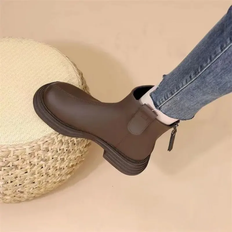 Autumn and Winter Thick Soled Soft Leather and Fleece Women's Ankle Boots British-style Wide-toe Comfortable Black Leather Boots