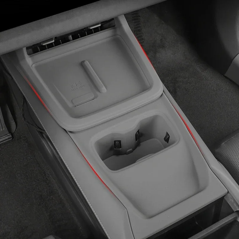 

Беспроводная зарядная панель для Changan DEEPAL S05, силиконовая противоскользящая подставка для стакана, аксессуары для модификации интерьера автомобиля