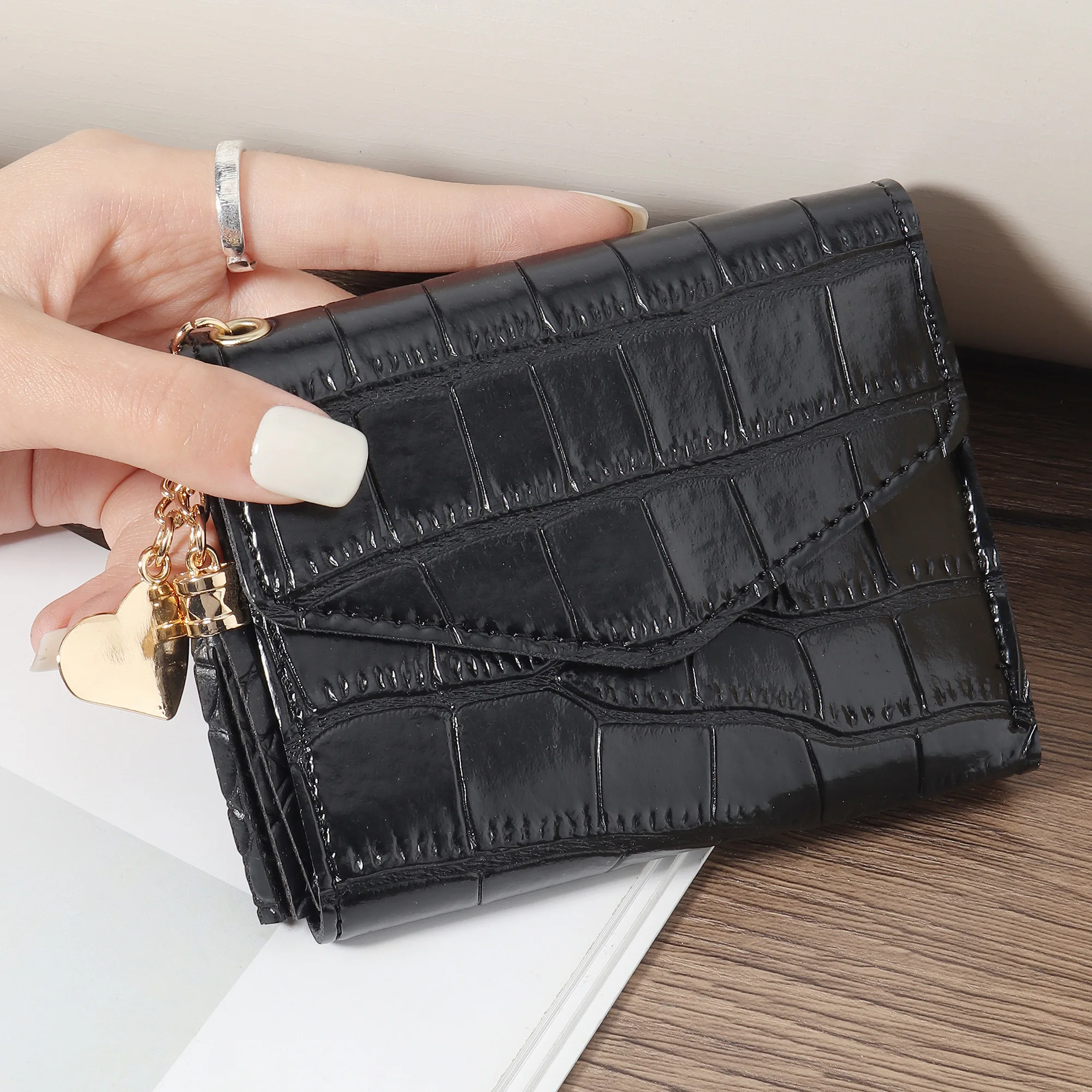 Fashion Metal Heart-Shaped And Tassel Decorated Small Wallet Coin Pocket Small Wallet 30% Off Women's Wallet Mini, Women's Retro