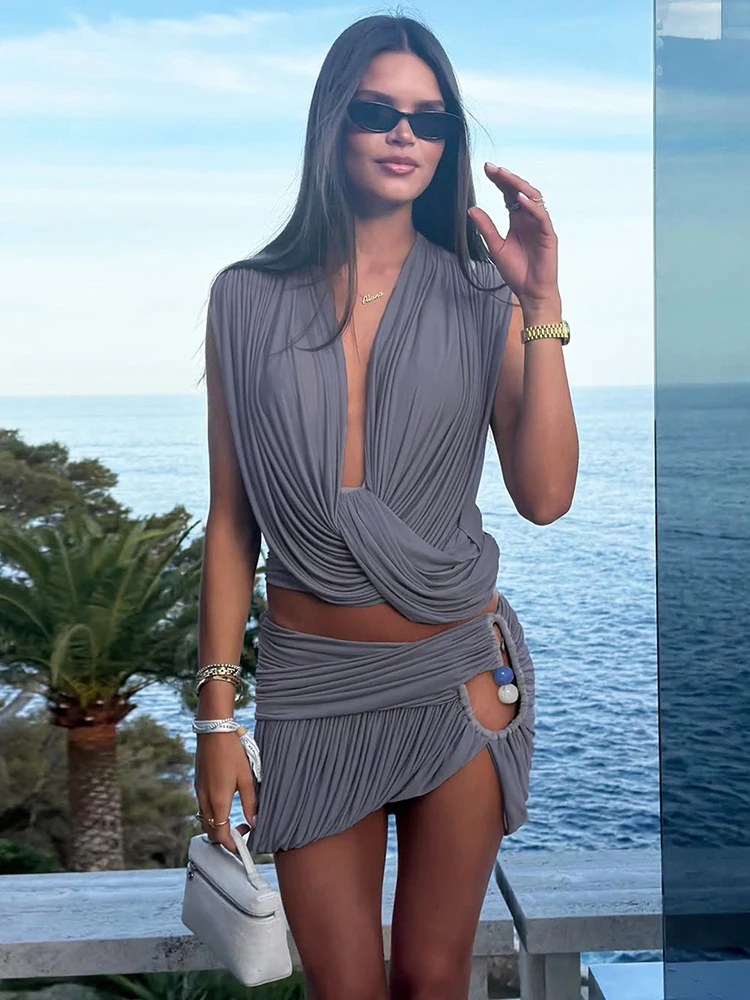 Nibber Minuit Ruché 2 Pièce Ensemble Femme D'été Tendance Swing Col Dos Nu Tops + Perles Décoration Mini Jupes De Mode Streetwear